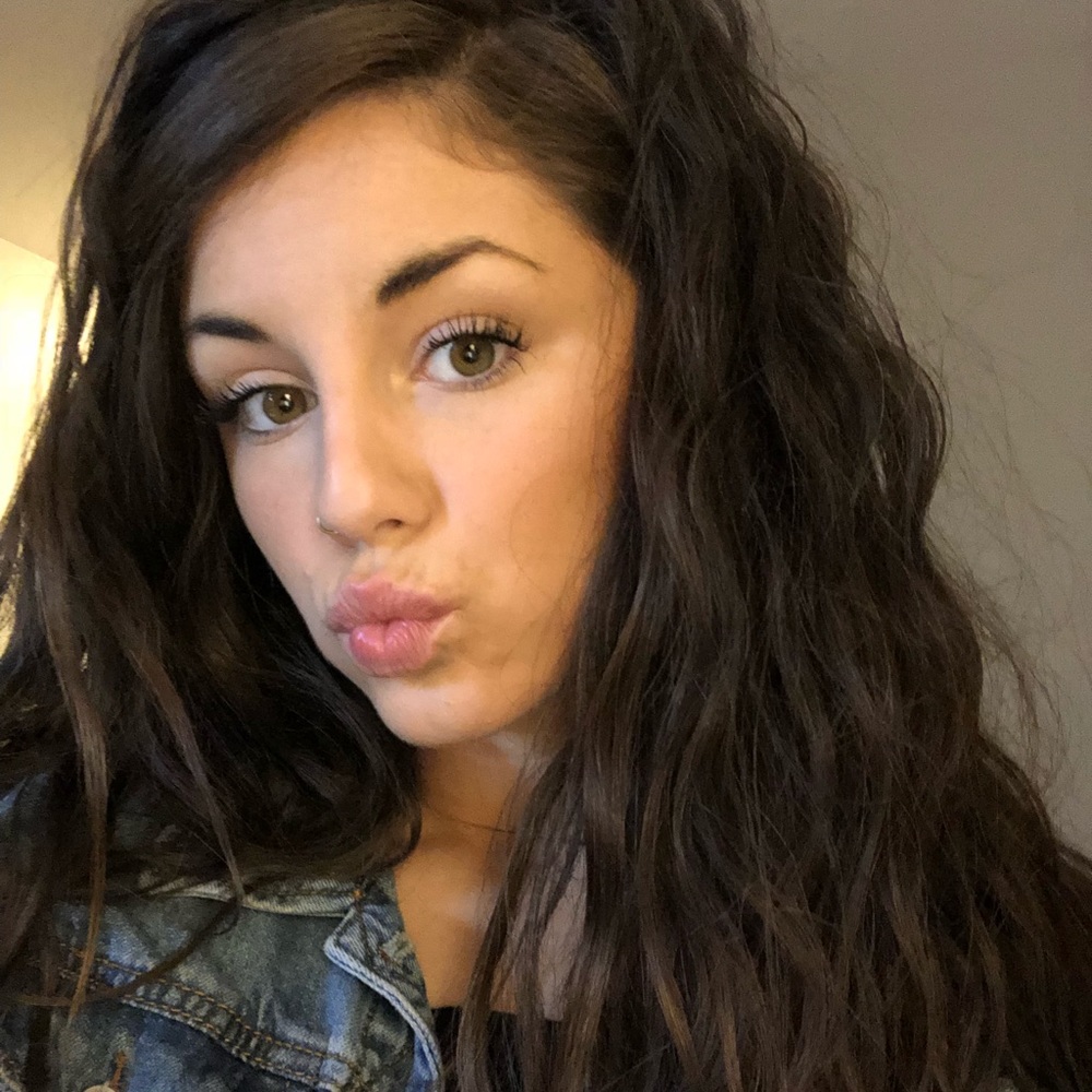 Meet your Posher, Kimmy